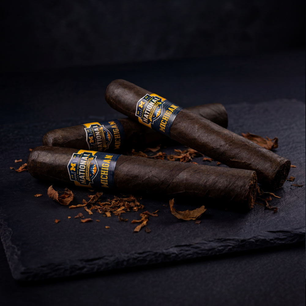 Officially Licensed Michigan National Champions Cigars | Maduro Collector's Box of 10