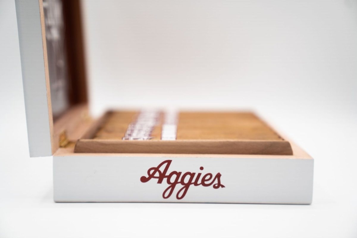 Aggie White Label Premim Cigars Connecticut - Collegiate Athletics